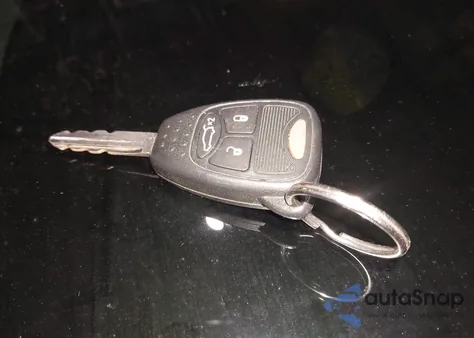 2007 Jeep Liberty Sport from USA, damaged, VIN 1J4GL48K47W589848